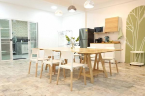 Eco-friendly house near street food quiet area